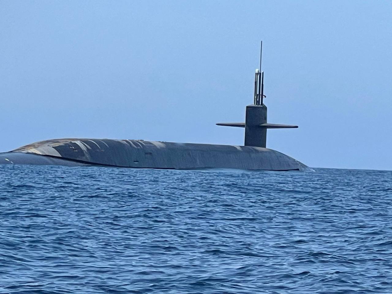русская подводная лодка всплыла в америке у статуи свободы
