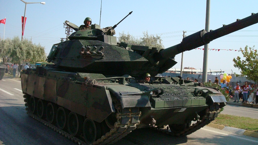 Танк сабрах. Танк m60t Sabra. M60t Sabra 2. M60t Sabra MK III. Турецкий танк Сабра.